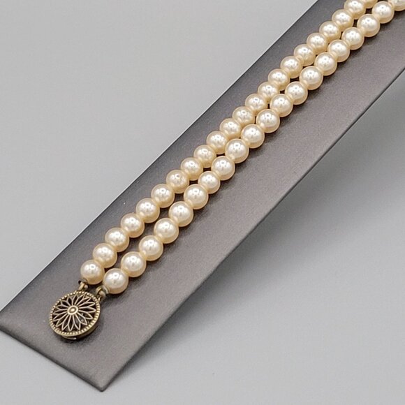 Double Strand Simulated Pearl Bracelet Gold Wash Over Sterling Hardware 6.5 in - Picture 2 of 7